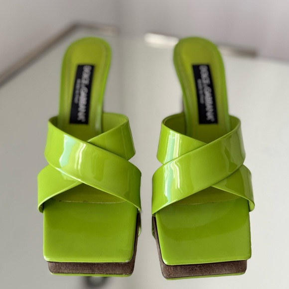 EUC Dolce & Gabbana Polished calfskin mules with 3.5 heel - Picture 12 of 14